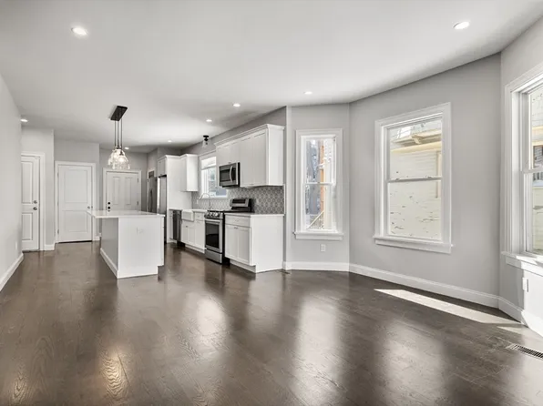 83 Centre St #1, Dorchester Center, MA 02124