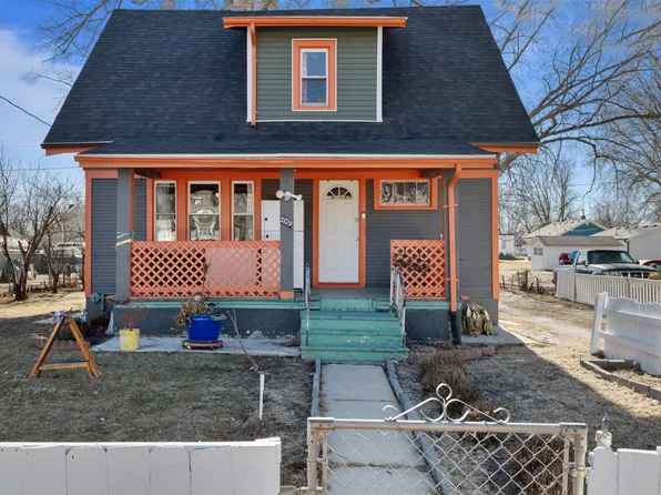 2729 Capitol Ave, Des Moines, IA 50317