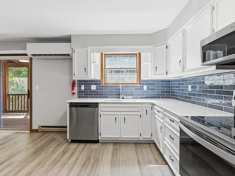 630 Galen Dr — Photo 16