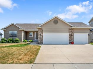 2019 Wycliffe Ct SW, Cedar Rapids, IA 52404