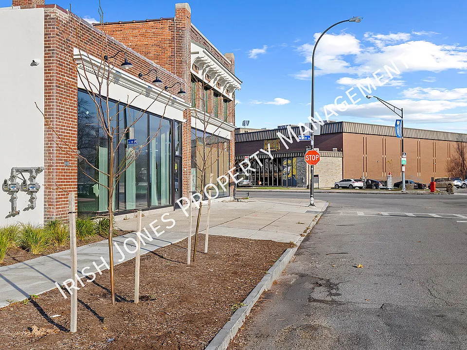 1786 Main St #108