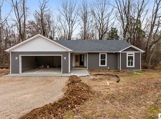 107 Fox Hollow Rd, Glasgow, KY 42141