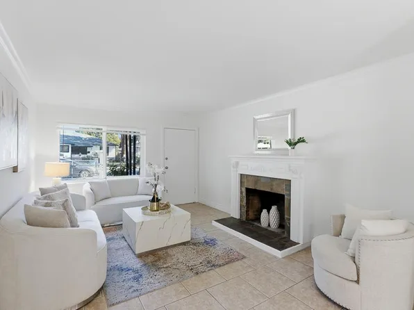 1183 Saratoga Ave, East Palo Alto, CA 94303