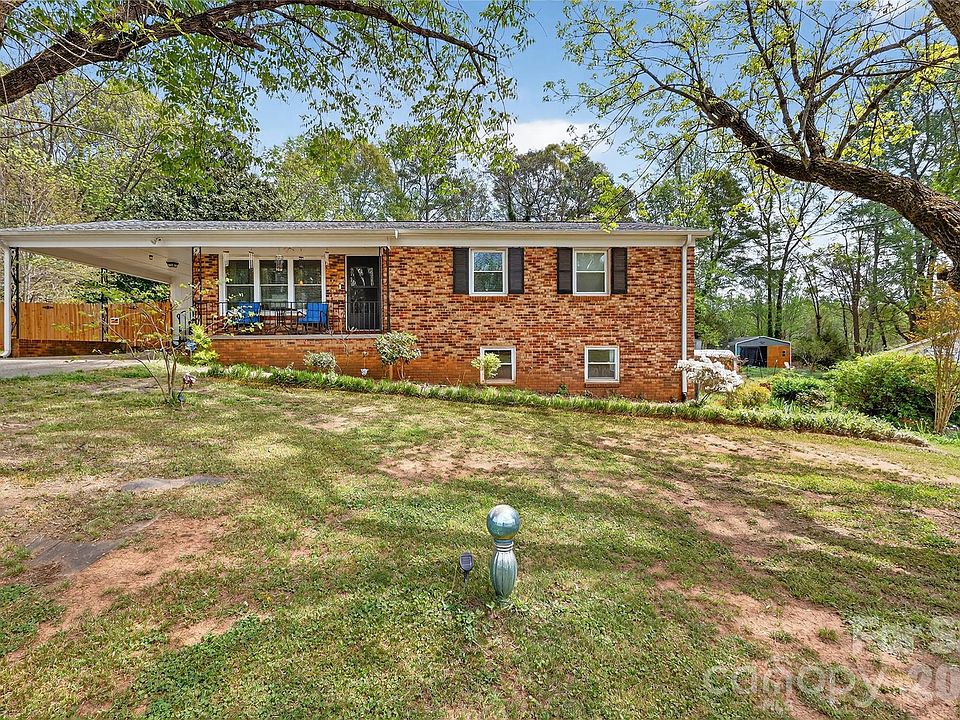 1st image of 125 Delmar Rd