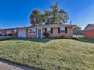 261 Oregon Dr, Xenia, OH 45385