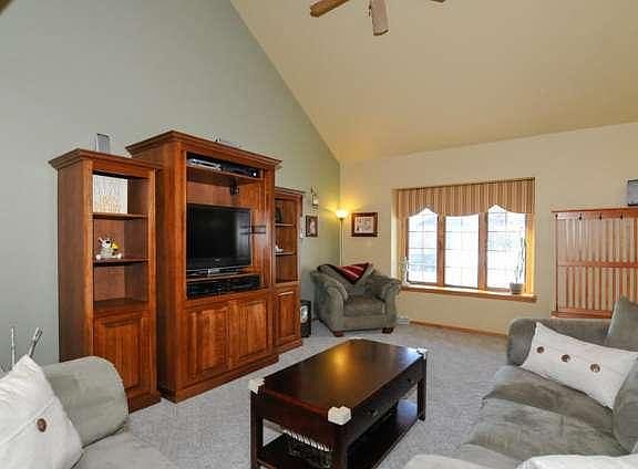 2nd image of 4108 W Thorncrest Dr