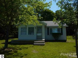 11020 Alpine Dr, Lake, MI 48632