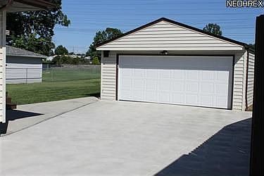 2nd image of 6433 Michael Dr