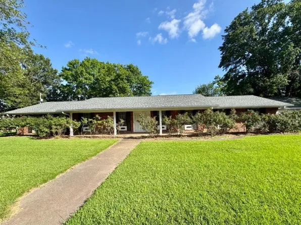 133 Oak St, Nettleton, MS 38858