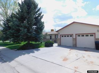3910 S Oak St, Casper, WY 82601