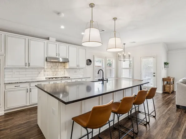 7716 Glenoaks Dr, Frisco, TX 75034