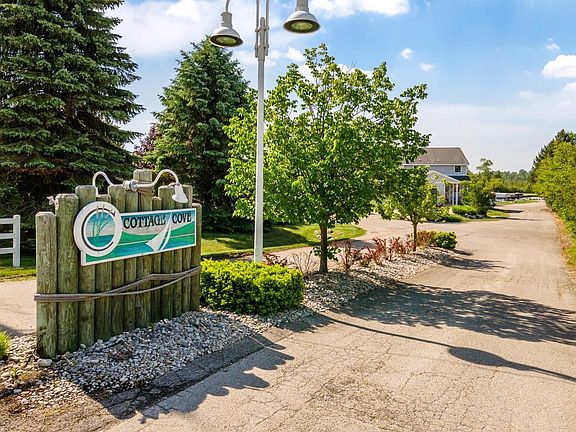 3rd image of LOT 14 Huckleberry Ln