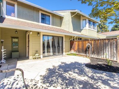 7686 Arbor Creek Cir, Dublin, CA, 94568