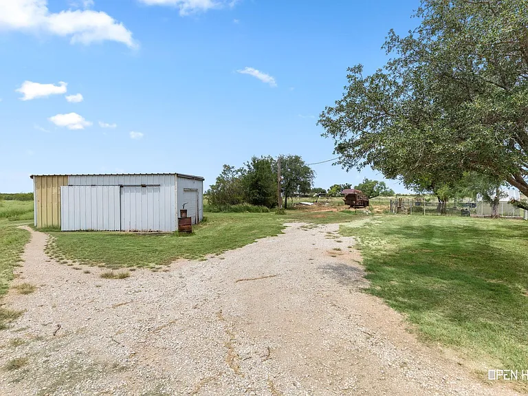 5312 Crown Ln — Photo 28