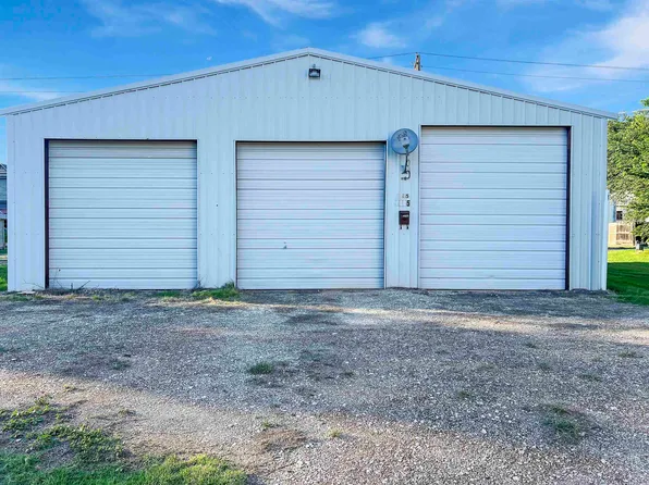 2005 Santa Fe St, Waynoka, OK 73860
