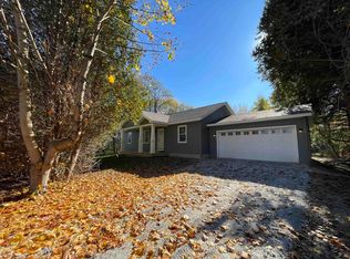 6987 Lapeer Rd, Kimball, MI 48074