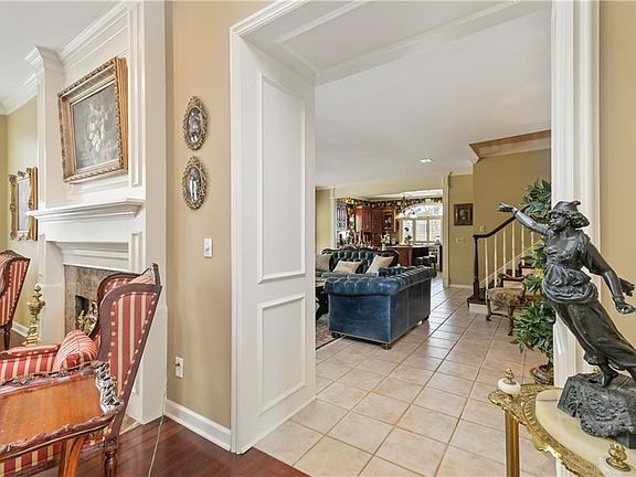 3rd image of 4320 NE Walnut Rdg