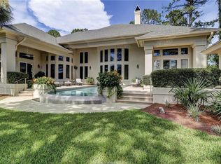 28 Strawberry Hill Rd, Hilton Head Island, SC 29928