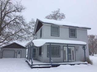 209 N Indiana Ave, Gaylord, MI 49735