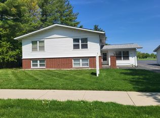 1116 Sheffer Rd #A, Aurora, IL 60505