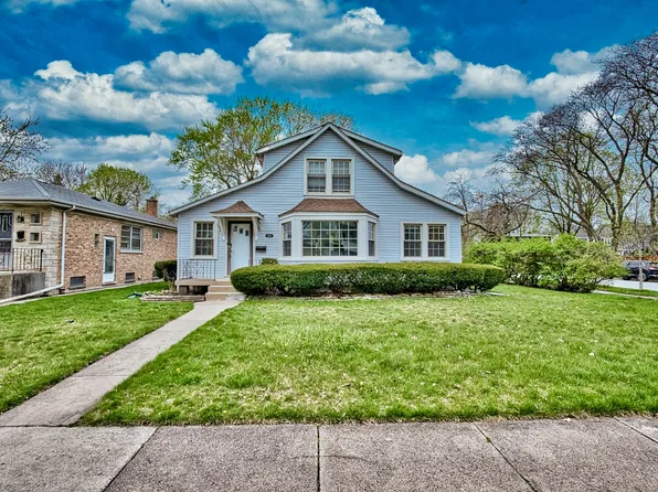 9454 Le Claire Ave, Skokie, IL 60077