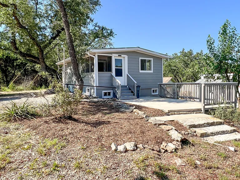 668 Creekside Dr — Photo 11