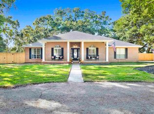 3137 Runnymede Rd, Pensacola, FL 32504