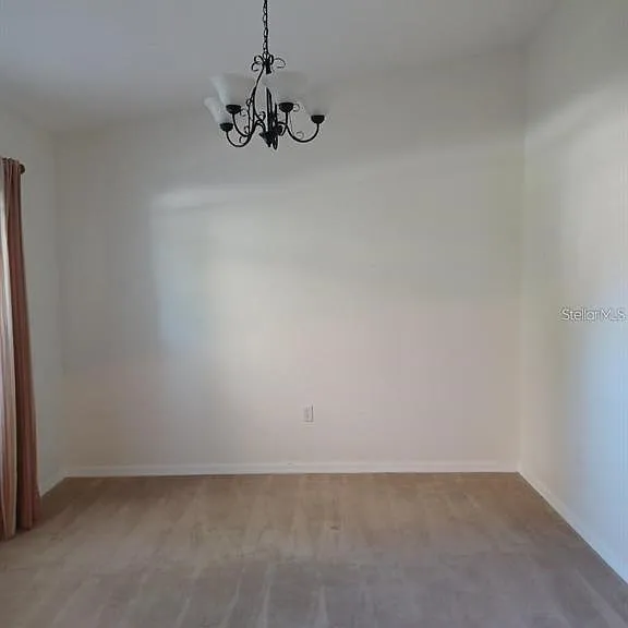 63 Bannbury Ln — Photo 6