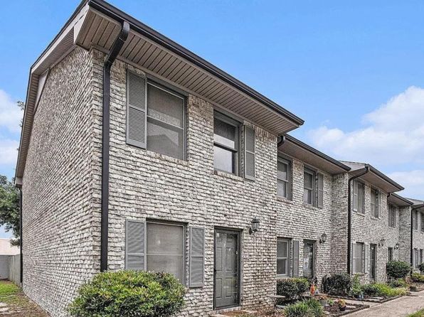 100 Ye Olde Kings Hwy