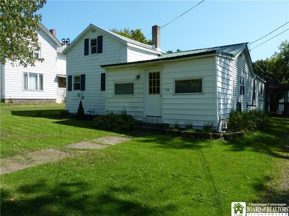 132 Miller St, Sherman, NY 14781