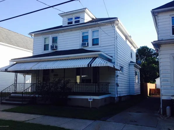 160 Willow St, Wilkes Barre, PA 18702