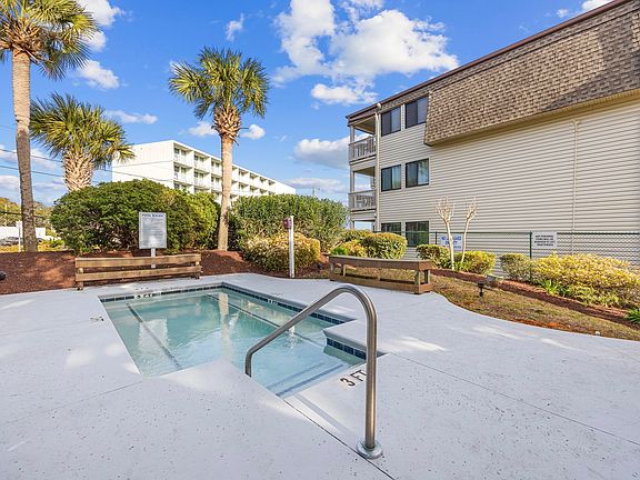 5th image of 5601 N Ocean Blvd #310