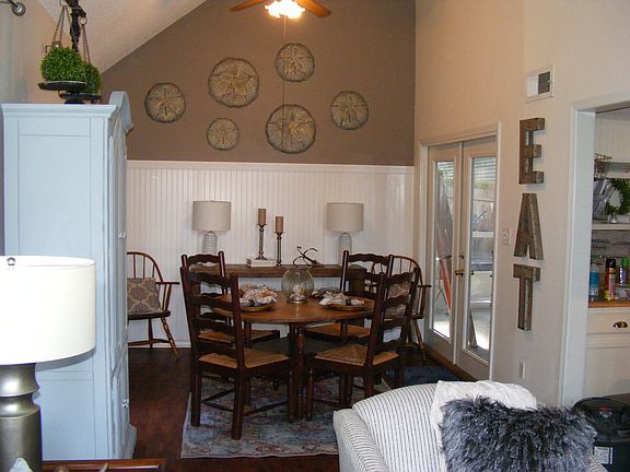 2nd image of 3109 Cedarwood Village Pl