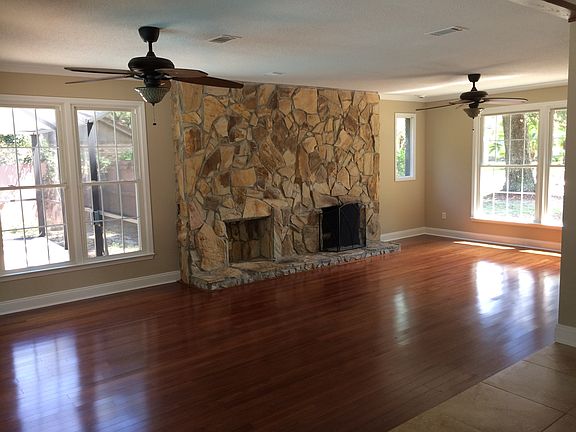 4th image of 3600 Brookshire Dr