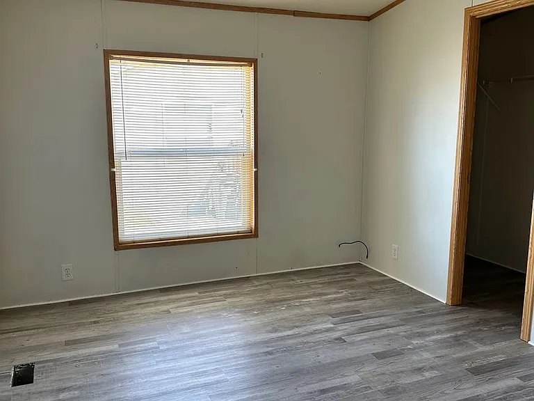 119 Silver Maple Dr — Photo 5