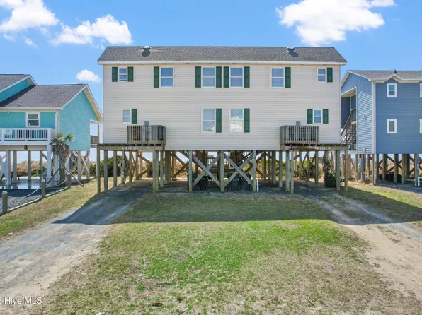 140 Ocean Boulevard E, Holden Beach, NC 28462