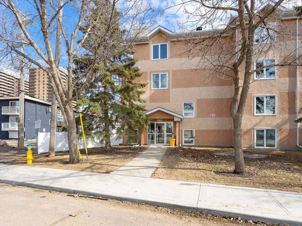 8811 106a Ave NW #105, Edmonton, AB T5H 3Y7