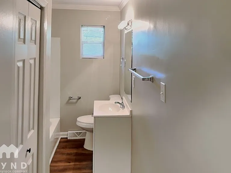 5201 Pinebrook Dr — Photo 15