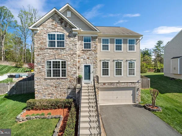 15929 Eagle Feather Dr, Woodbridge, VA 22191