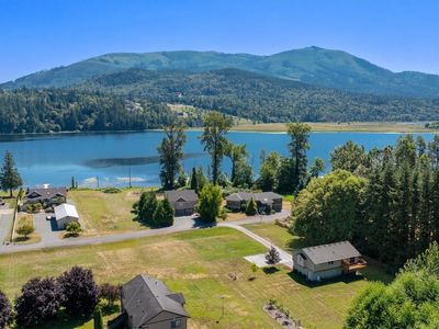 12700 Sawyer Court, Clearlake, WA, 98273