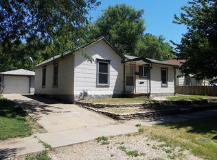 437 S College Ave, Salina, KS 67401