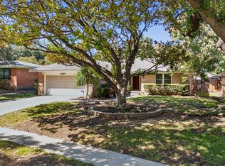 6667 Aintree Cir, Dallas, TX 75214