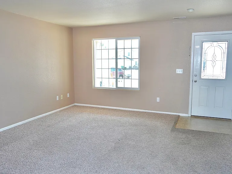 7620 Artisan Pl — Photo 4