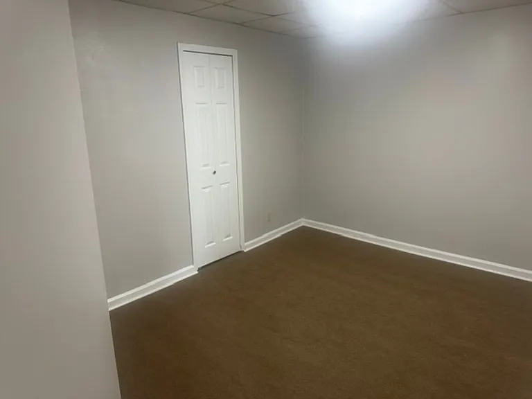 517 Walnut St — Photo 5