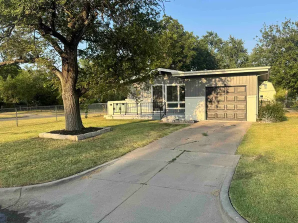 2804 S Everett Ave, Wichita, KS 67217