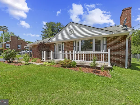 812 William Ave, Westminster, MD 21157