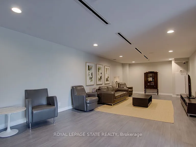 1940 Ironstone Dr #507 — Photo 35