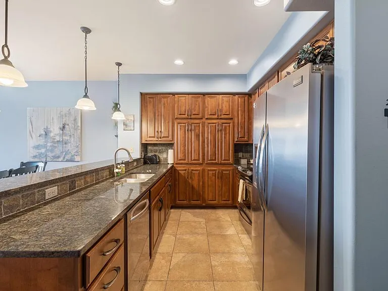2050 N Main St #222 — Photo 3