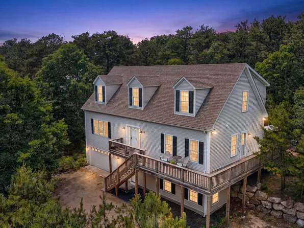 8 Leeward Passage, Truro, MA 02666