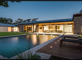 5125 Royal Crest Dr, Dallas, TX 75229